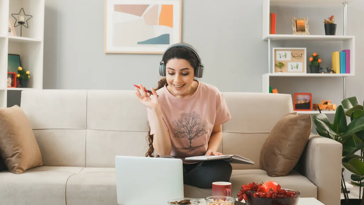 Make money being a virtual assistant